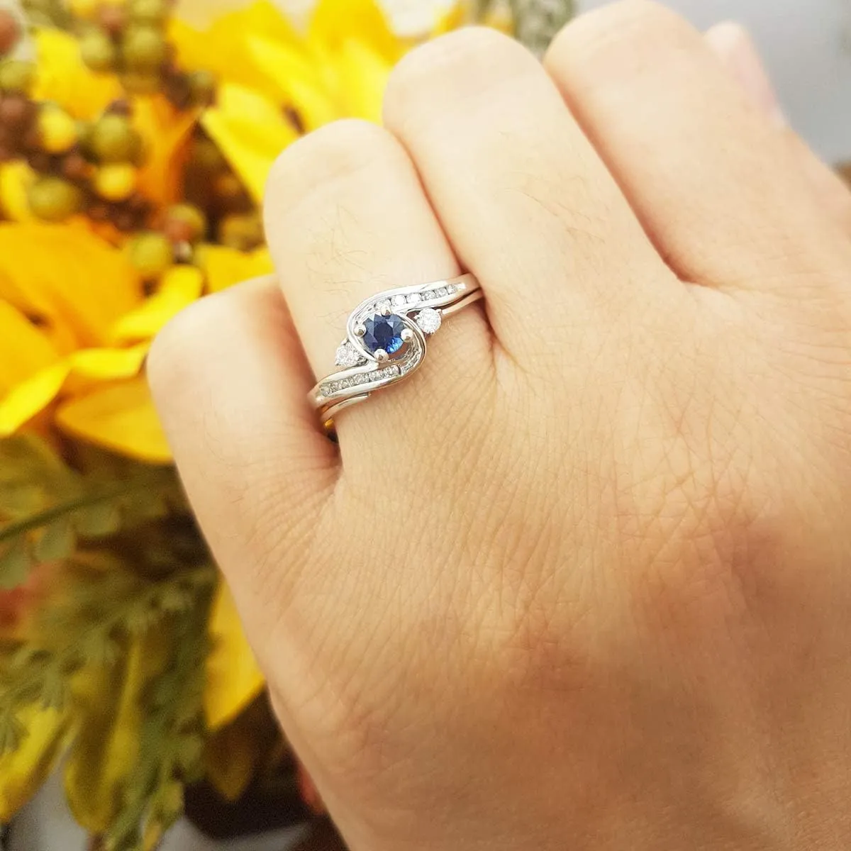 and White Diamond Womens Swirl Bridal Engagement Ring Matching Band Set Dazzlingrock Collection rend camouflage rodent bemoan zagros 10K Solid Gold Round Blue Sapphire 