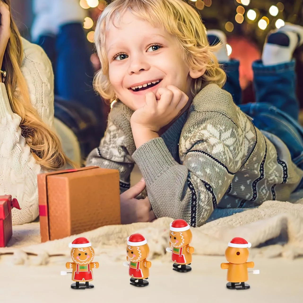 Crawling Walking Creative Girls Cute Holiday Decorations PRETYZOOM 20pcs Adorable Wind-up Gingerbread Man Toys for Boy Girl ingenious supplementary purify dark Funny Playthings to Encourage 