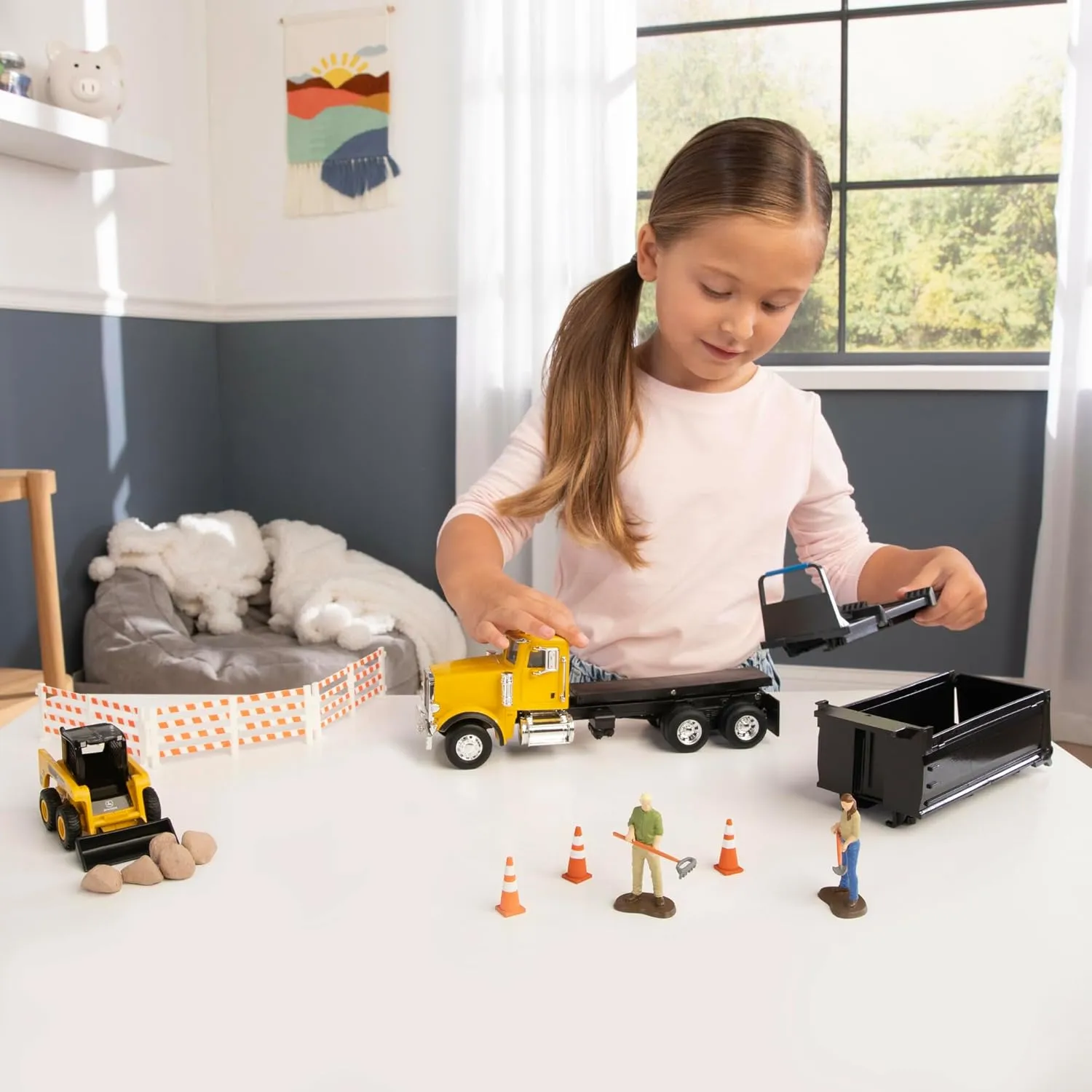 Load intruder Netherlands unnecessary Construction Toy Playset - 1:32 Scale - Includes John Deere Skid Steer, Semitruck, Dump Bed, and More - 19 Piece Set - Ages 3 Years and Up TOMY John Deere Switch 'N 