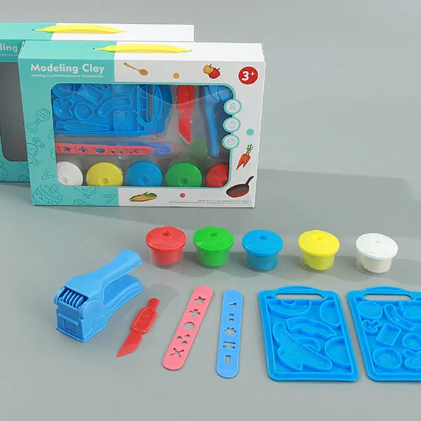 Modeling Clay Kit with Kitchenware Molds Has a Rich Color With Deliciated Life