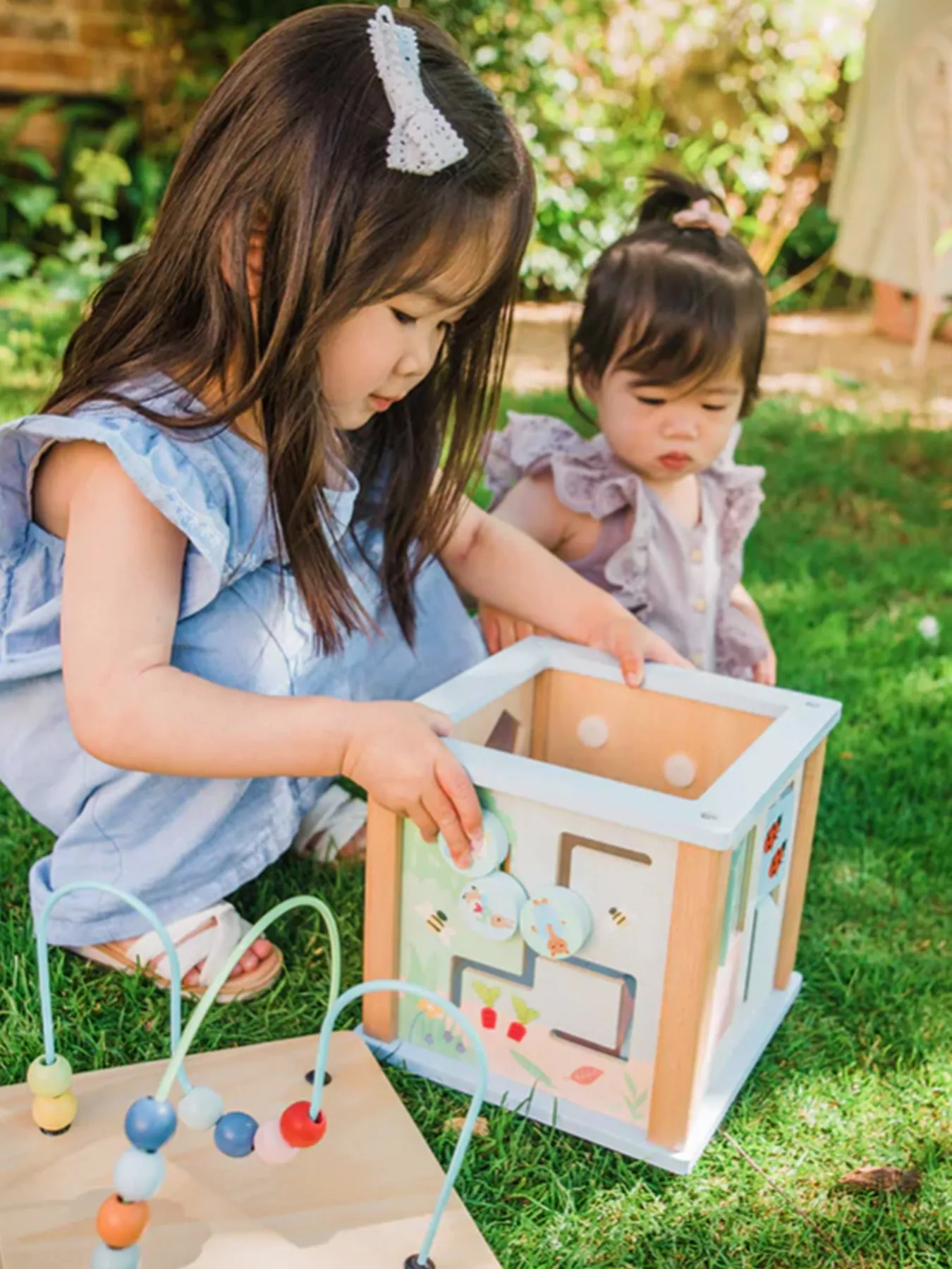 Peter Rabbit™ Activity Cube